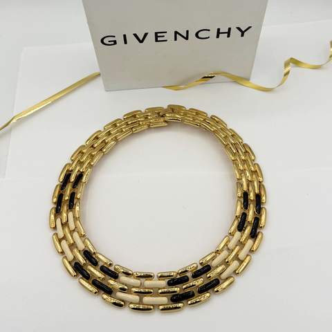 Givenchy Collier