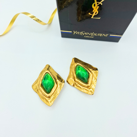 Iconische Yves Saint Laurent XL Clip Oorbellen