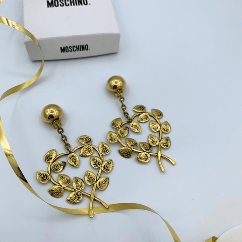 Moschino Bladeren Clip Oorbellen